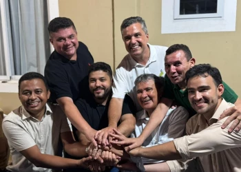 Visita de Wellington Dias a Amarante reforça aproximação politica de Vinicius Dias