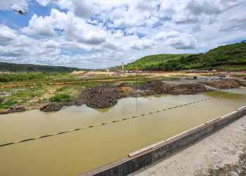 Ministro garante R$ 240 milhões para barragem Nova Algodões; obra fica pronta em um ano
