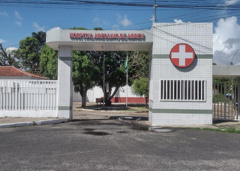 Paciente é morto sufocado com sacola plástica e corpo é queimado no Hospital Areolino