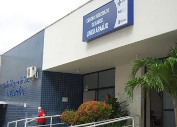 Farmácia do Lineu Araújo está fechada há mais de um mês, denuncia sindicato