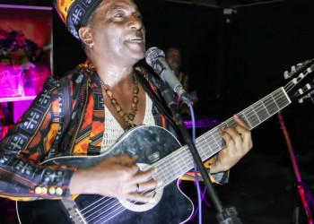 Dimas Bezerra contagiou o público com show que celebrou a cultura afro