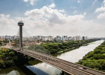 Teresina terá City Tour e oficina de cajuína no aniversário de 173 anos; veja programação