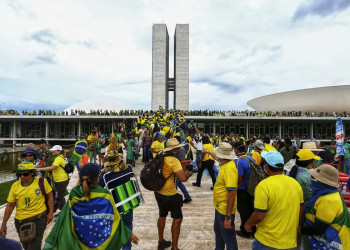 Direita quer anistiar condenados pela trama golpista no Brasil para beneficiar Bolsonaro