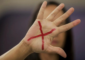 Contratação pública terá 8% de vagas para mulheres vítimas de violência