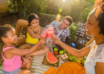 Alimentação nas férias: como aproveitar sem prejudicar a saúde