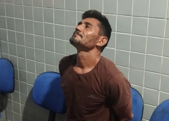 Criança de 11 anos liga para a polícia e salva mãe de agressões em Campo Maior