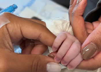 Nasce Zuri, filha de Ludmilla e Brunna Gonçalves