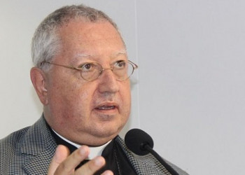 Bispo conclama católicos a protestarem contra PEC 241