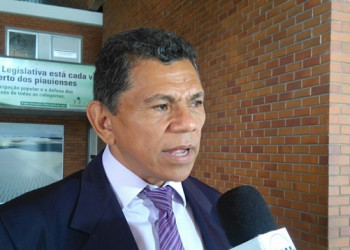 Líder do Governo destaca audiência sobre Previdência em Castelo do Piauí