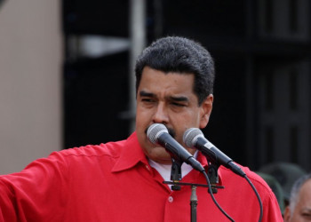 Maduro anuncia 300 toneladas de ajuda humanitária da Rússia