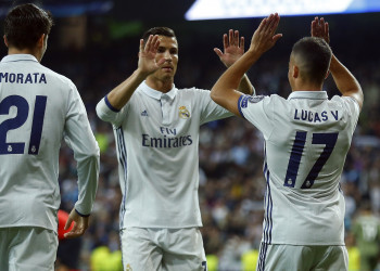 Real Madrid goleia Granada no Campeonato Espanhol e iguala recorde de invencibilidade