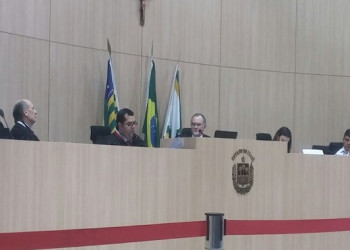 TCE bloqueia as contas da prefeitura de Júlio Borges por atraso nos salários
