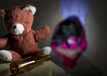 51% das crianças abusadas sexualmente no Brasil têm de 1 a 5 anos