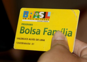 Servidor com renda de R$ 27,2 mil recebia Bolsa Família