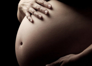Depressão na gravidez cresce entre mulheres mais jovens revela pesquisa