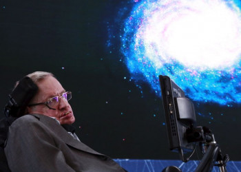 Projeto de Stephen Hawking continua em busca de ETs