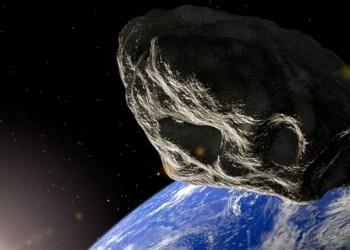 De que tamanho é o menor asteroide da órbita terrestre?