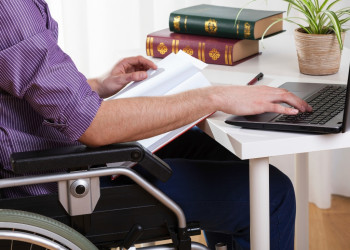Demissões de pessoas com deficiência aumentam nos sete primeiros meses do ano