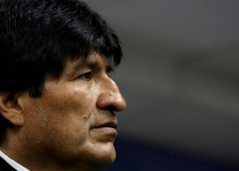 Evo Morales é reeleito presidente da Bolívia em 1° turno e desmoraliza direita