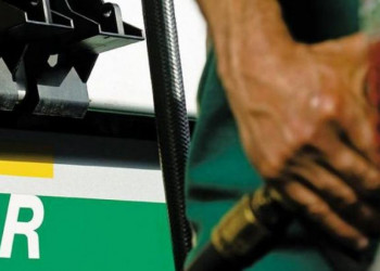 Gasolina e diesel ficam mais caros após reajuste