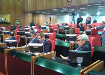 PEC é aprovada com folga na Assembleia: 24 votos a favor, uma abstenção e cinco ausências