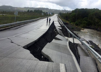 Terremoto atinge o Chile e país tem alerta de tsunami