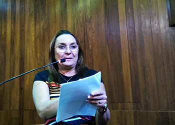 Flora Izabel repercute manifestações pelo país pedindo Fora Temer