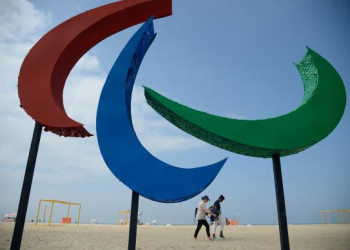 Escultura de símbolo paralímpico é inaugurada no RJ
