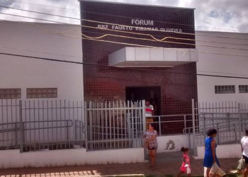 População do Extremo Sul do Piauí sofre com a demora na resolução  dos processos na Comarca de Gilbuéis.
