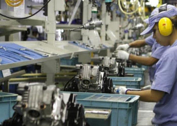 Produção industrial cresce 0,4% de julho para agosto, revela pesquisa do IBGE