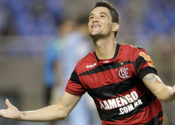 Thiago Neves perde ação judicial contra o Flamengo