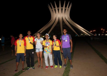 Piauienses retornam de Brasília com 10 medalhas da maior competição escolar brasileira