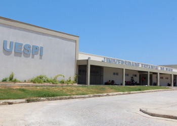 PARFOR/UESPI abre 298 vagas para professor formador