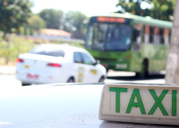 Prefeitura de Teresina inicia renovação de alvarás de táxis
