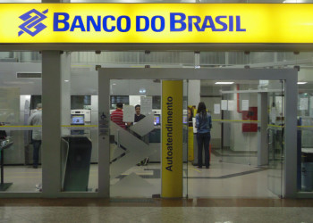 Lucro do Banco do Brasil quase dobra com corte de custos