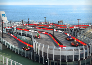 Ferrari constrói pista de kart em terraço de navio
