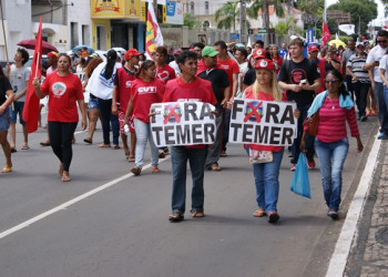 Trabalhadores param em Greve Geral em Teresina e no Brasil