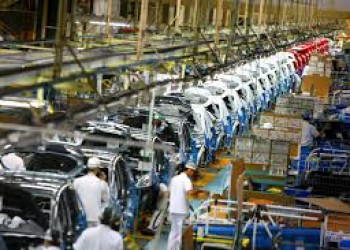Aquecimento das exportações estimula produção na indústria automobilística