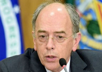 Presidente da Petrobras pede demissão