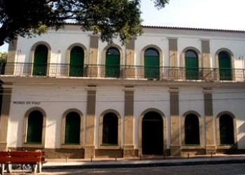 Museu do Piauí comemora 118º aniversário de Odilon Nunes