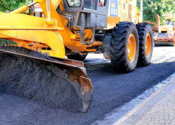 Justiça determina retomada de obras de asfaltamento em Canto do Buriti
