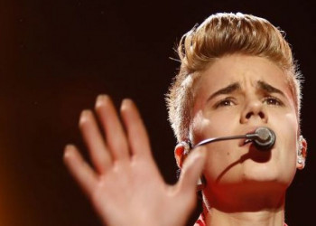 Justin Bieber teria cancelado turnê para se dedicar a Cristo, diz site