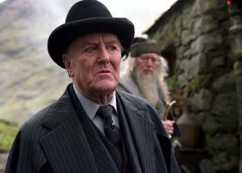 Ator Robert Hardy, ministro da magia dos filmes de Harry Potter, morre aos 91 anos