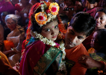 Nepal: Menina de três anos é a nova deusa viva