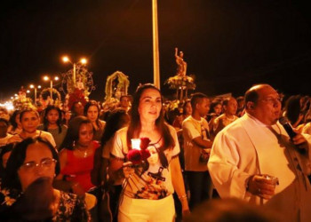 Vice-governadora participa da abertura dos festejos em Elesbão Veloso
