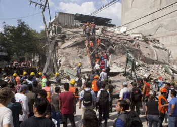 México: Mais um corpo é encontrado na escola que desmoronou
