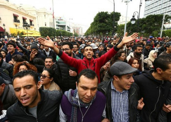 Alta dos Preços: Protestos na Tunísia já somam quase 800 presos