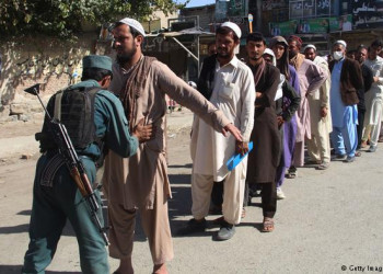 Afeganistão: Ataques deixam 50 mortos em dia de eleição