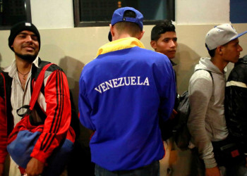 Acnur e Forças Armadas abrem maior abrigo para venezuelanos em Roraima