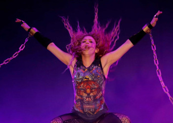 Shakira é orientada a não mencionar eleições em shows no Brasil